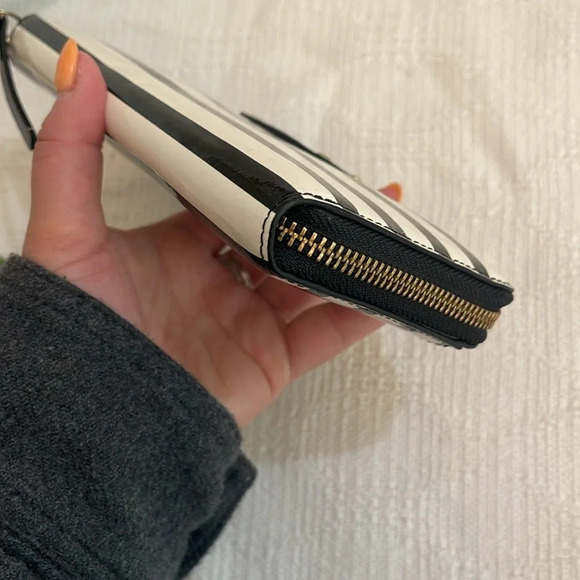 KATE SPADE - Wellesley patent stripe - WLRU1786 - NWT - Picture 6 of 9